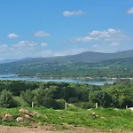 Oaklane Glamping شاليه كينمير