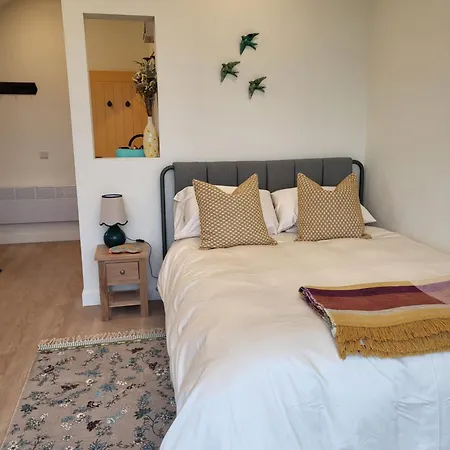 Oaklane Glamping