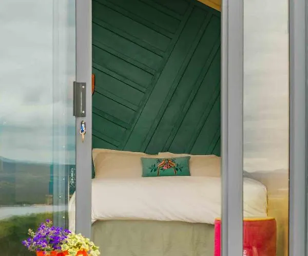 Oaklane Glamping Kenmare